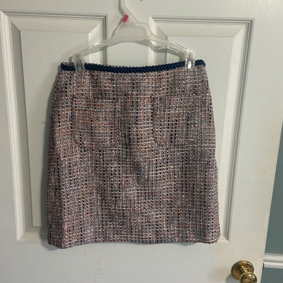 Loft skirt - Picture 3 of 3